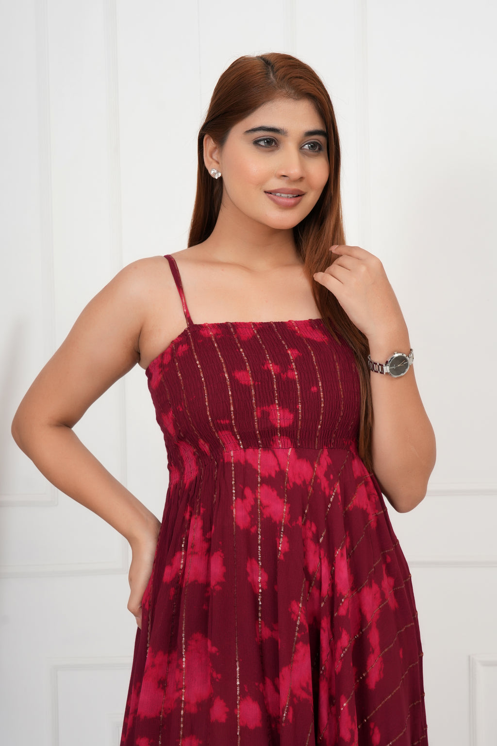 IQRAAR Women Lurex Rayon Fit & Flared Western Wear WINE TIE-DIE Dress