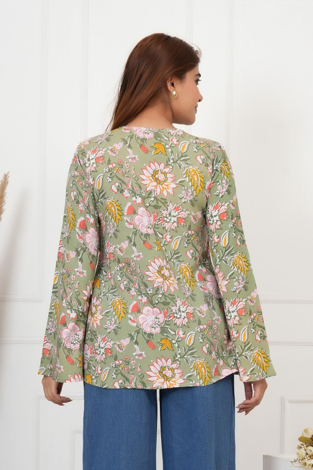 IQRAAR Floral Print Kurti Style PISTA Tops