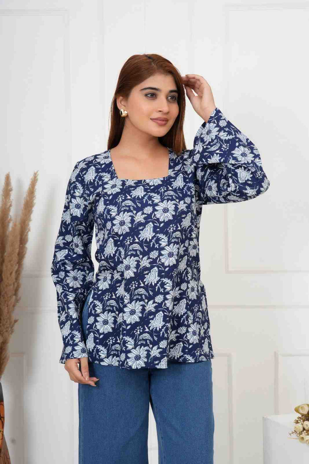IQRAAR Floral Print Kurti Style BLUE Tops