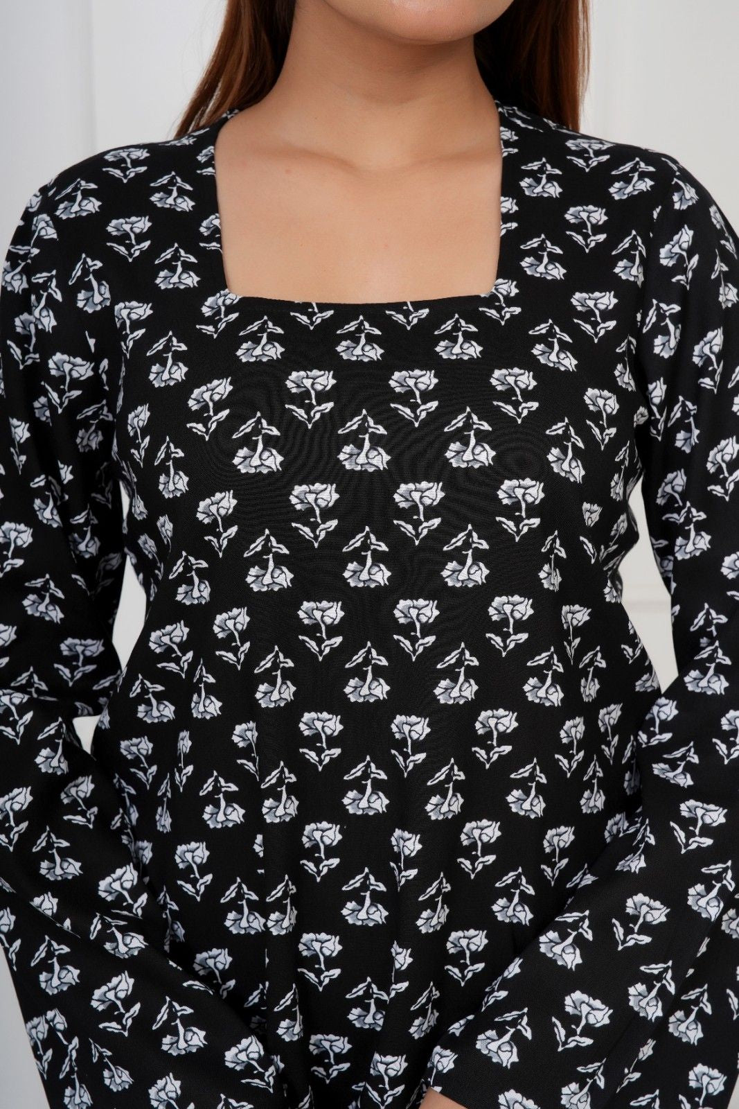 IQRAAR Floral Print Kurti Style BLACK Tops