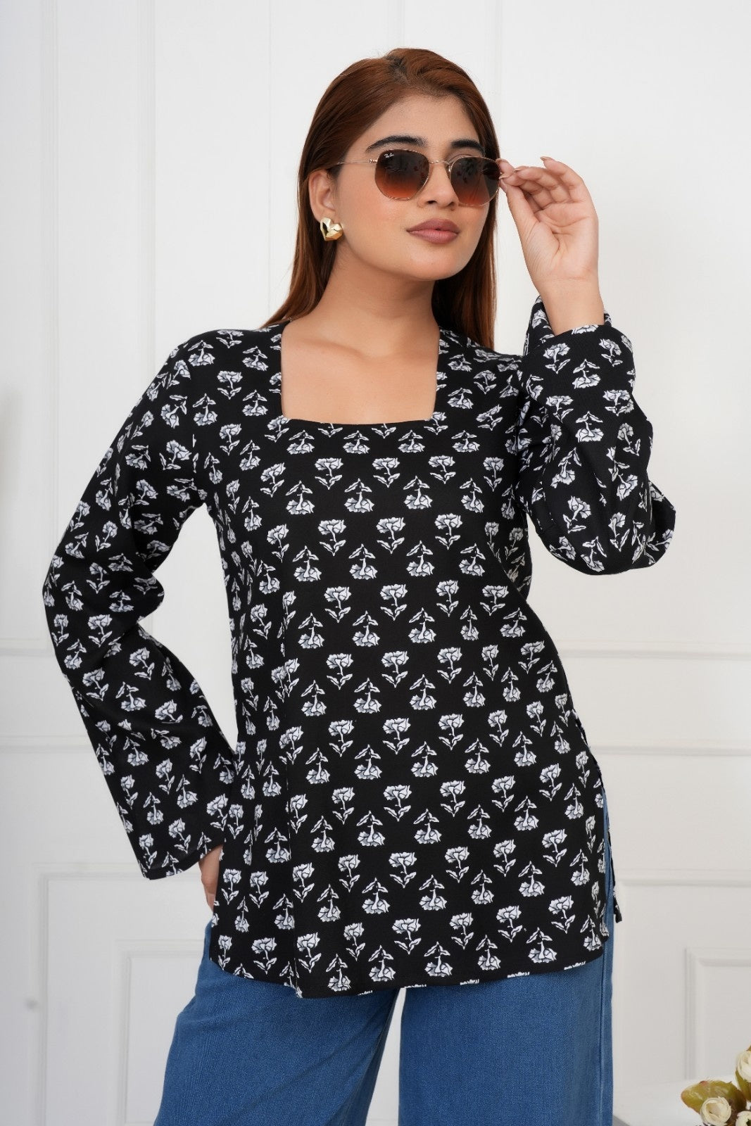 IQRAAR Floral Print Kurti Style BLACK Tops