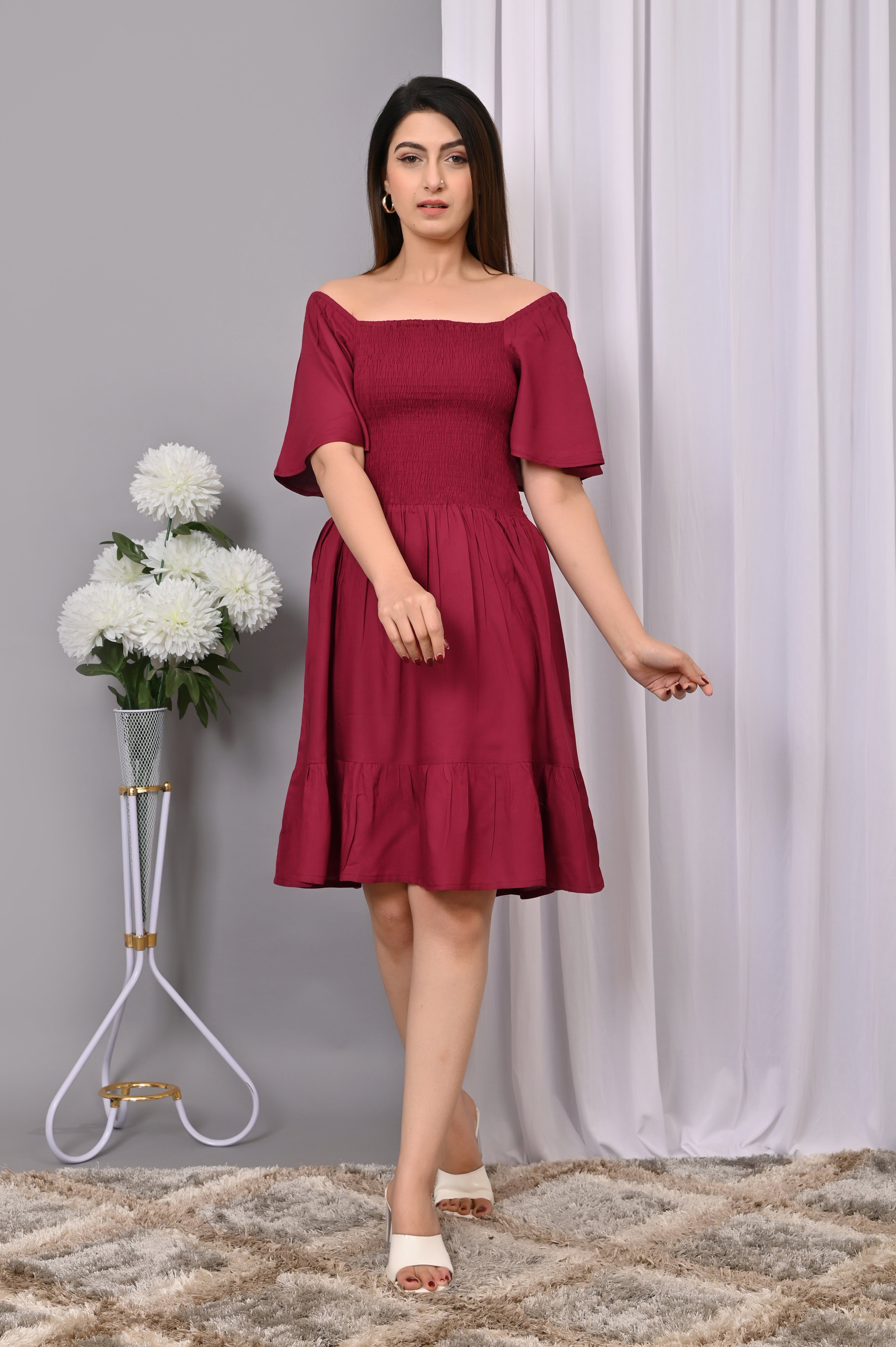 Elegant Off-Shoulder Smocked Dress – Chic & Flowy Midi