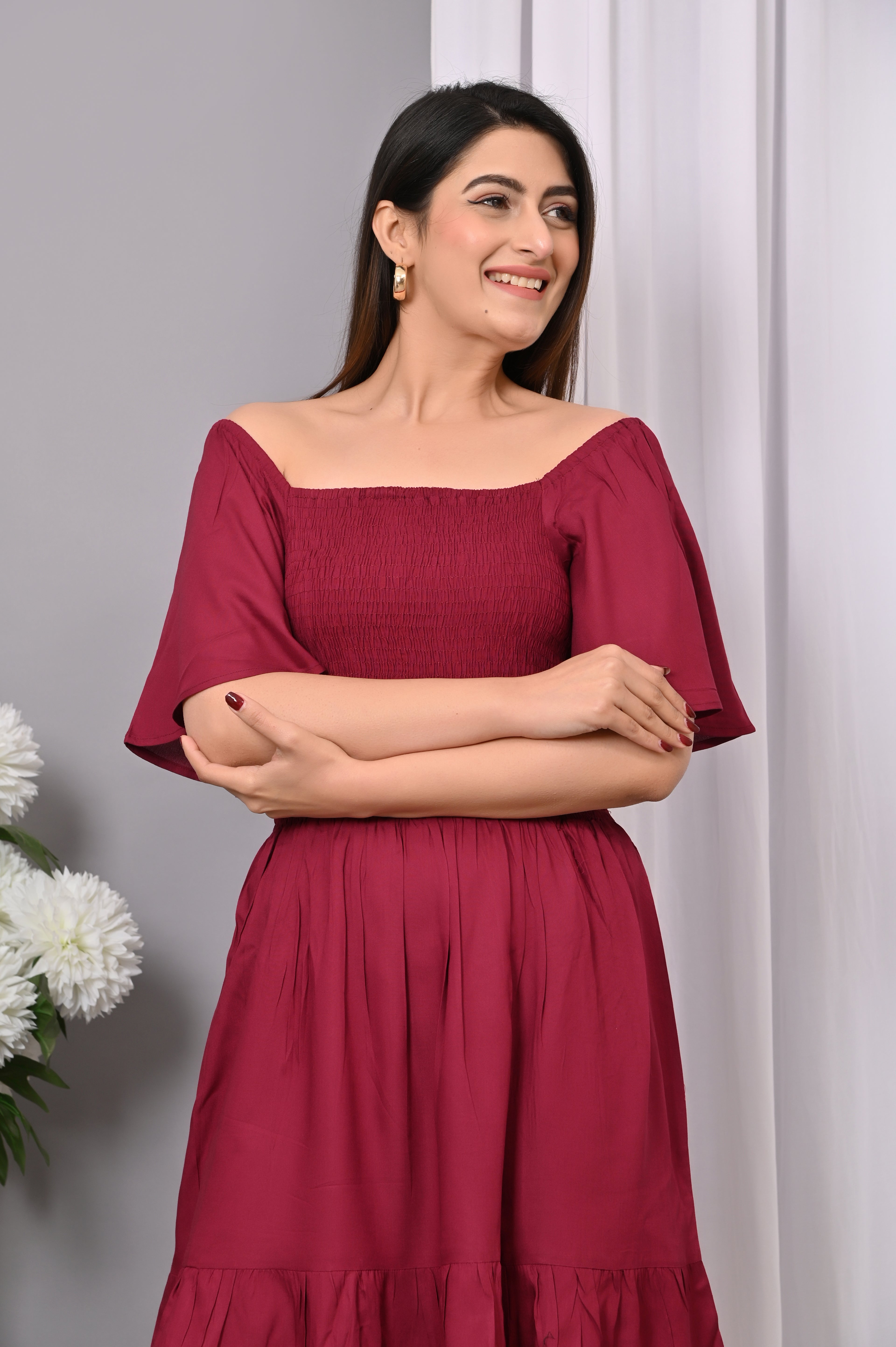 Elegant Off-Shoulder Smocked Dress – Chic & Flowy Midi
