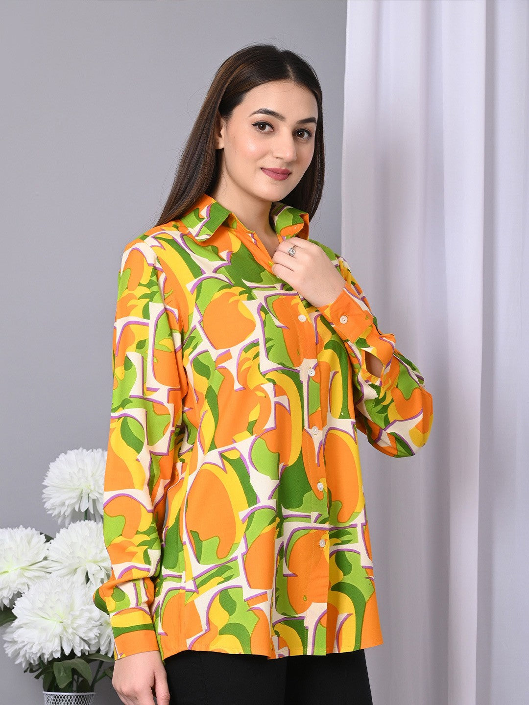 Women Abstract Printed Spread Collar Casual Shirt