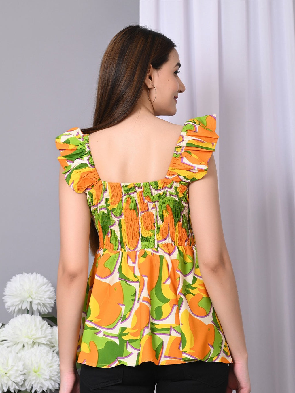 Abstract Printed V-Neck Twisted Longline Top